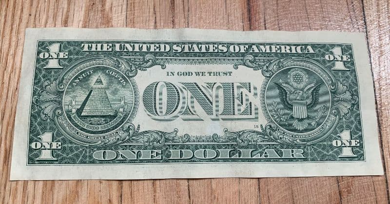 Dollar Bill Origami Pyramid 1